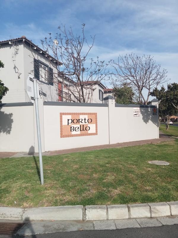 To Let 2 Bedroom Property for Rent in Parklands Western Cape